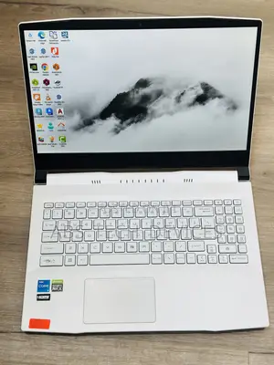 Laptop MSI MSI Sword 15 24GB Intel Core i5 SSD 512GB