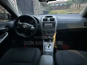 Toyota Corolla S 4dr Sedan (1.8L 4cyl 4A) 2013 Red