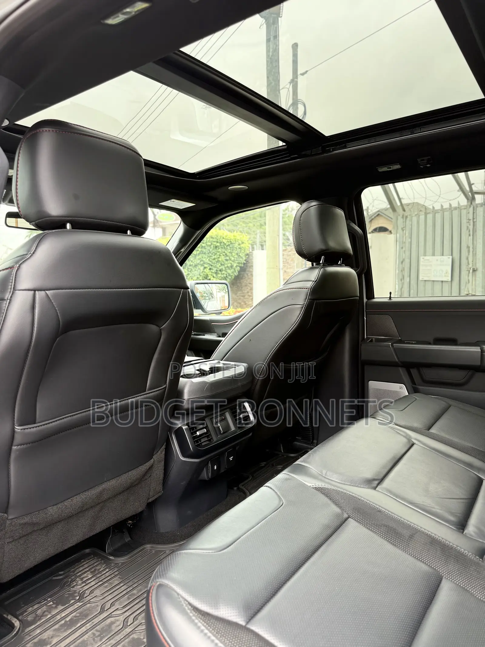 Ford F-150 Raptor 2024 Off white
