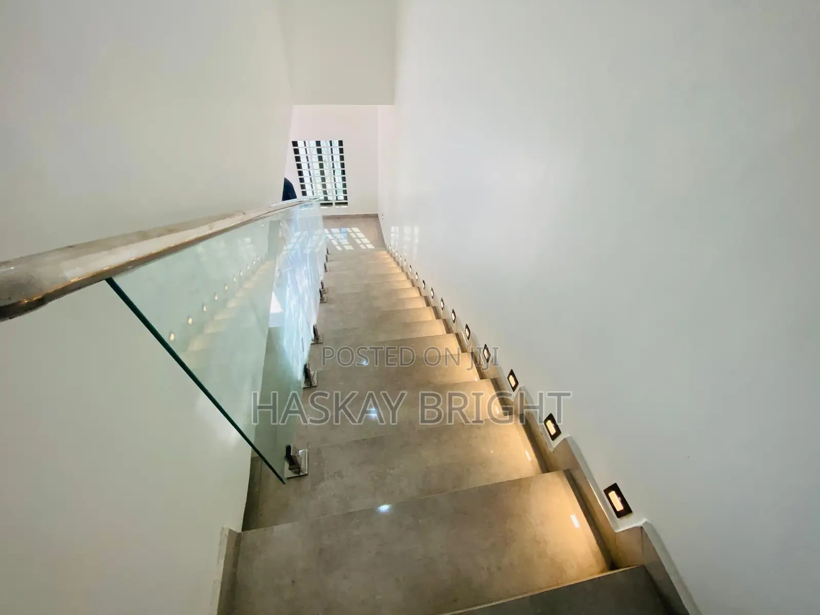 3bdrm House in Dzorwulu for rent