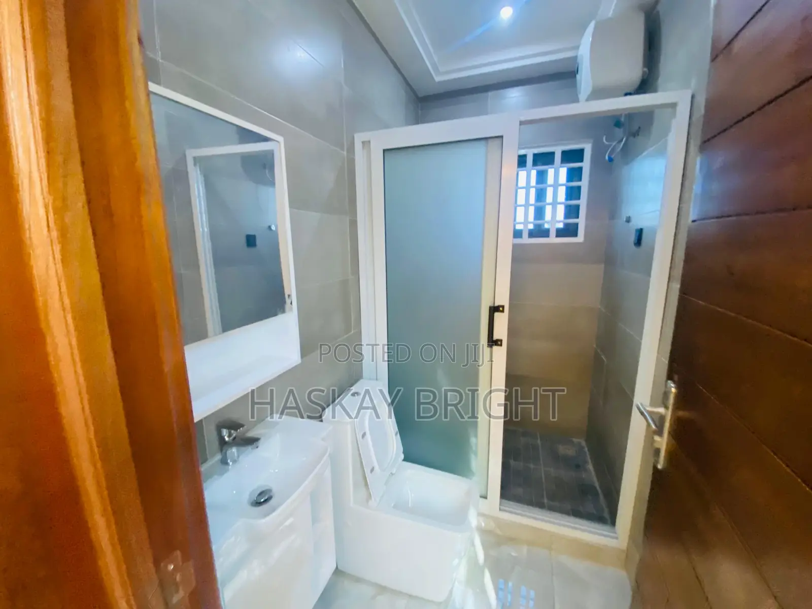 3bdrm House in Dzorwulu for rent
