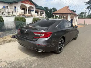 Honda Accord 2019 Gray
