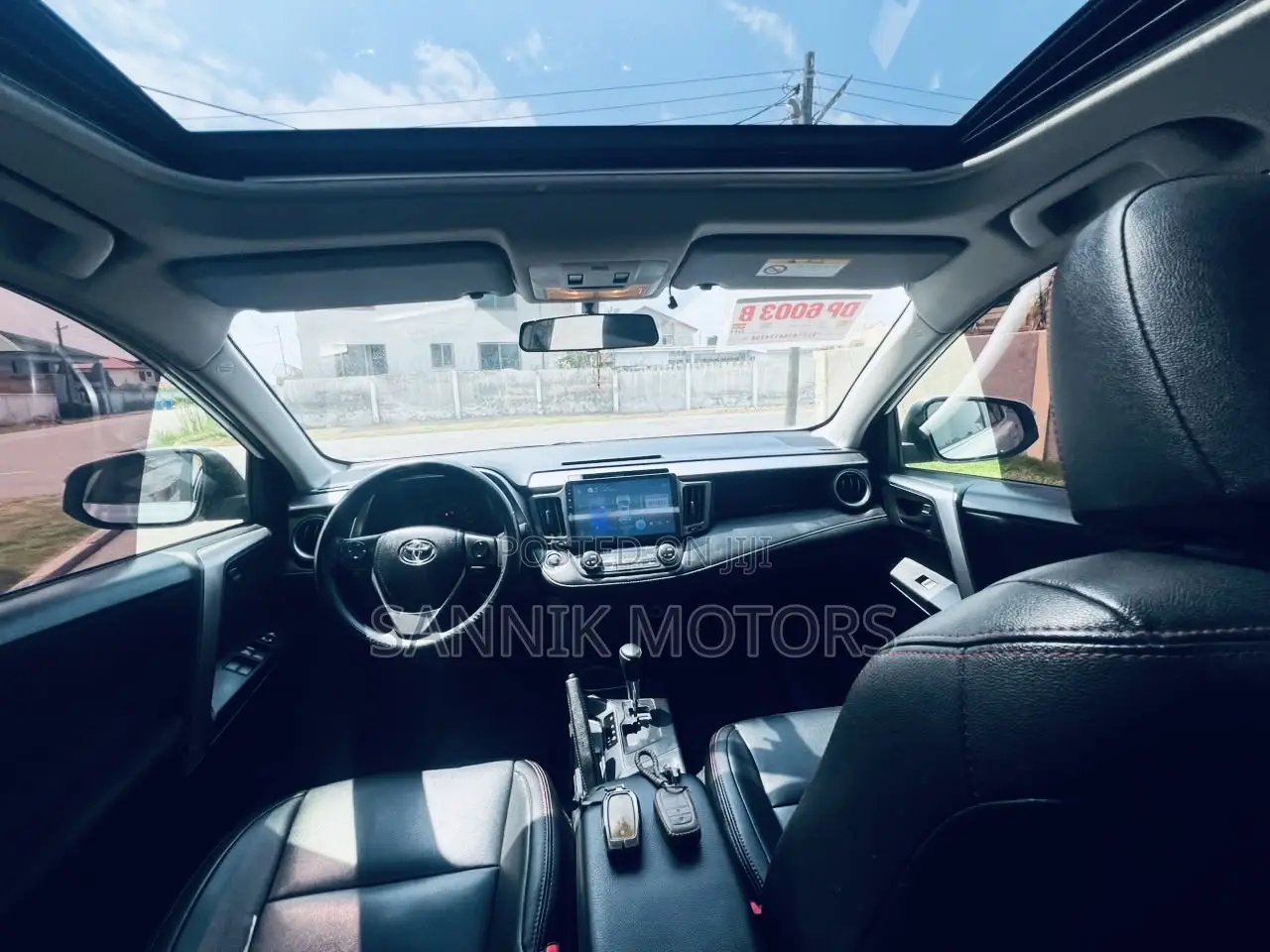 Toyota RAV4 Limited 4dr SUV AWD (2.5L 4cyl 6A) 2018 White