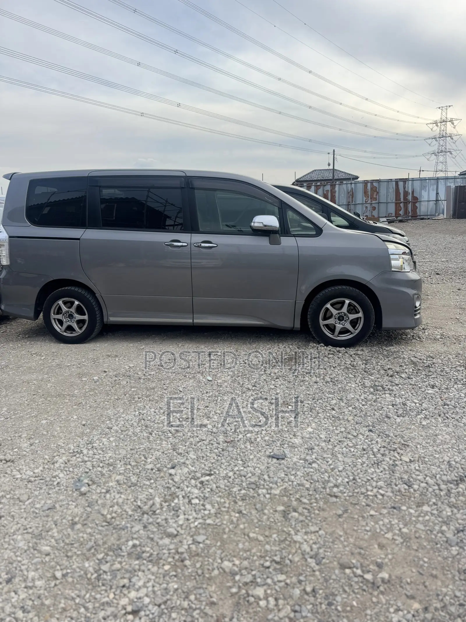 Toyota Voxy 2013 Black