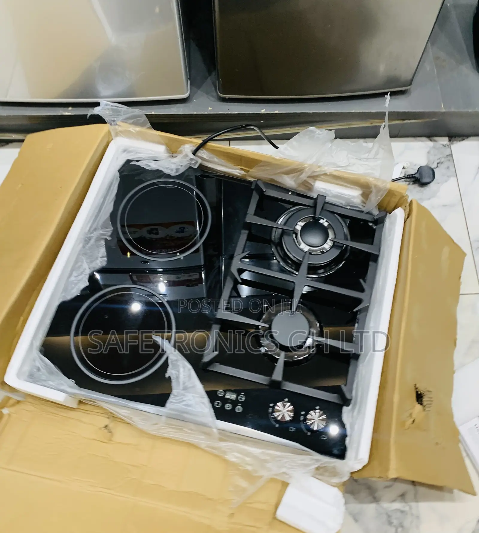 Authentic Sleek Black Kenwood 2 Gas + 2 Electric Built-in Cooker Hob
