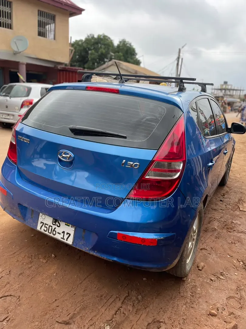 Hyundai i30 cw 1.6 CRDi 2009 Blue
