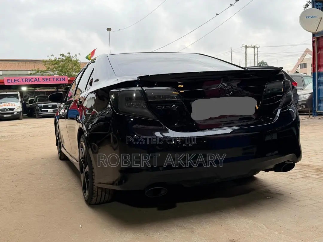 Toyota Camry 2015 Black