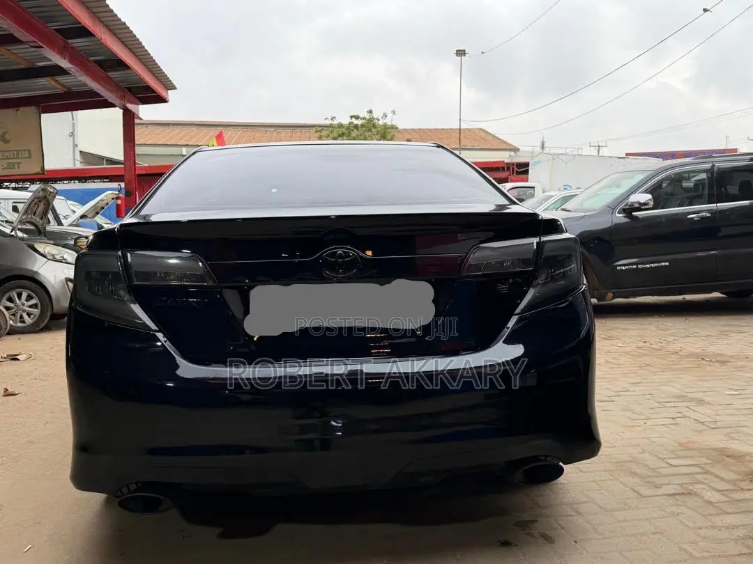 Toyota Camry 2015 Black
