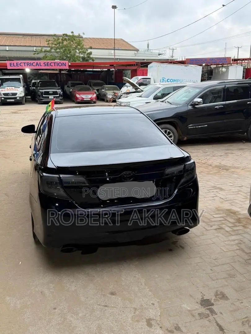 Toyota Camry 2015 Black