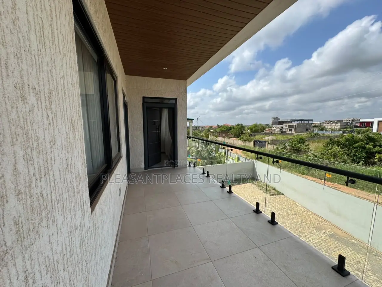 3bdrm House in Pleasantplaces And, Adenta for sale