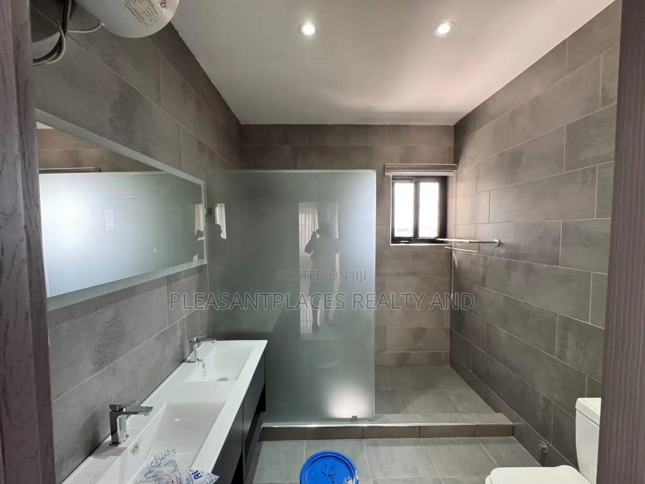 3bdrm House in Pleasantplaces And, Adenta for sale