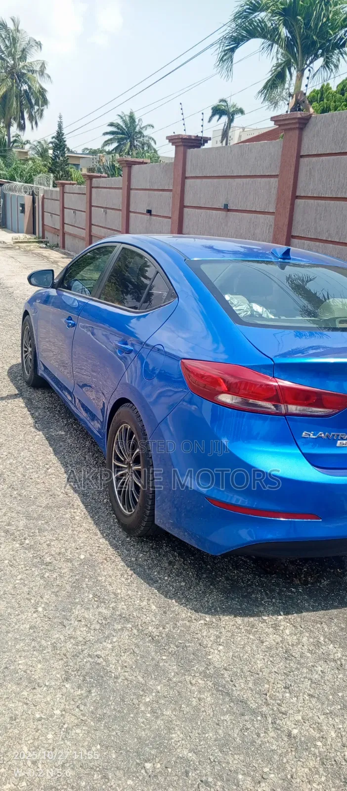 Hyundai Elantra 2017 Blue