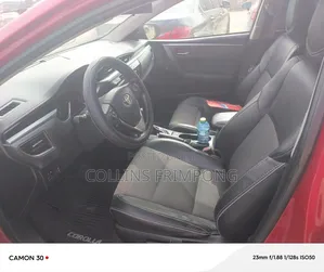 Toyota Corolla 2015 Red