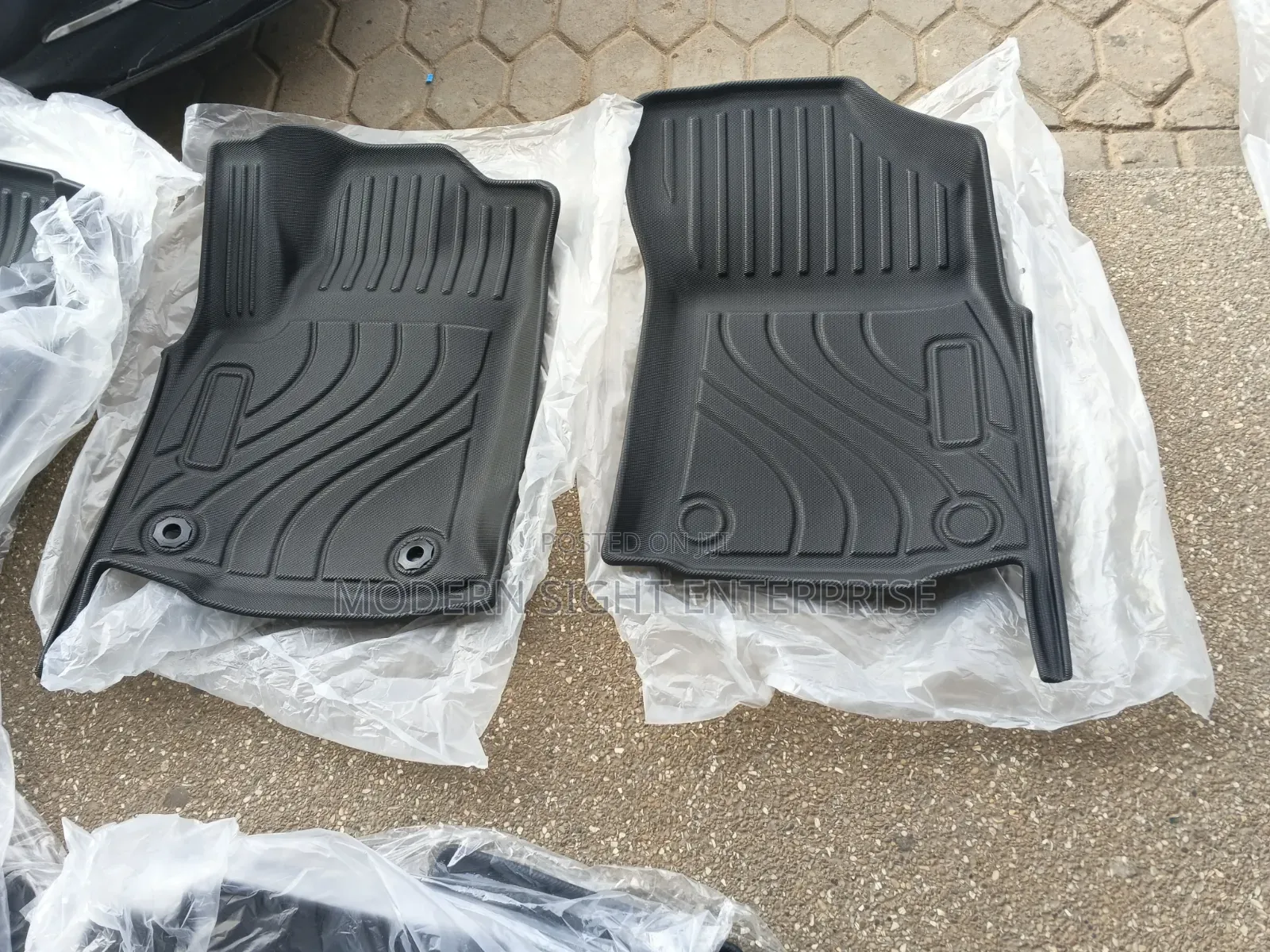 Toyota Hilux 3d /5d Carpet 15-24