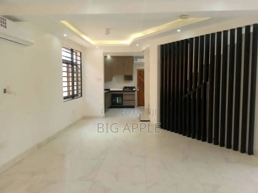 2bdrm Townhouse / Terrace in Cantonments for rent