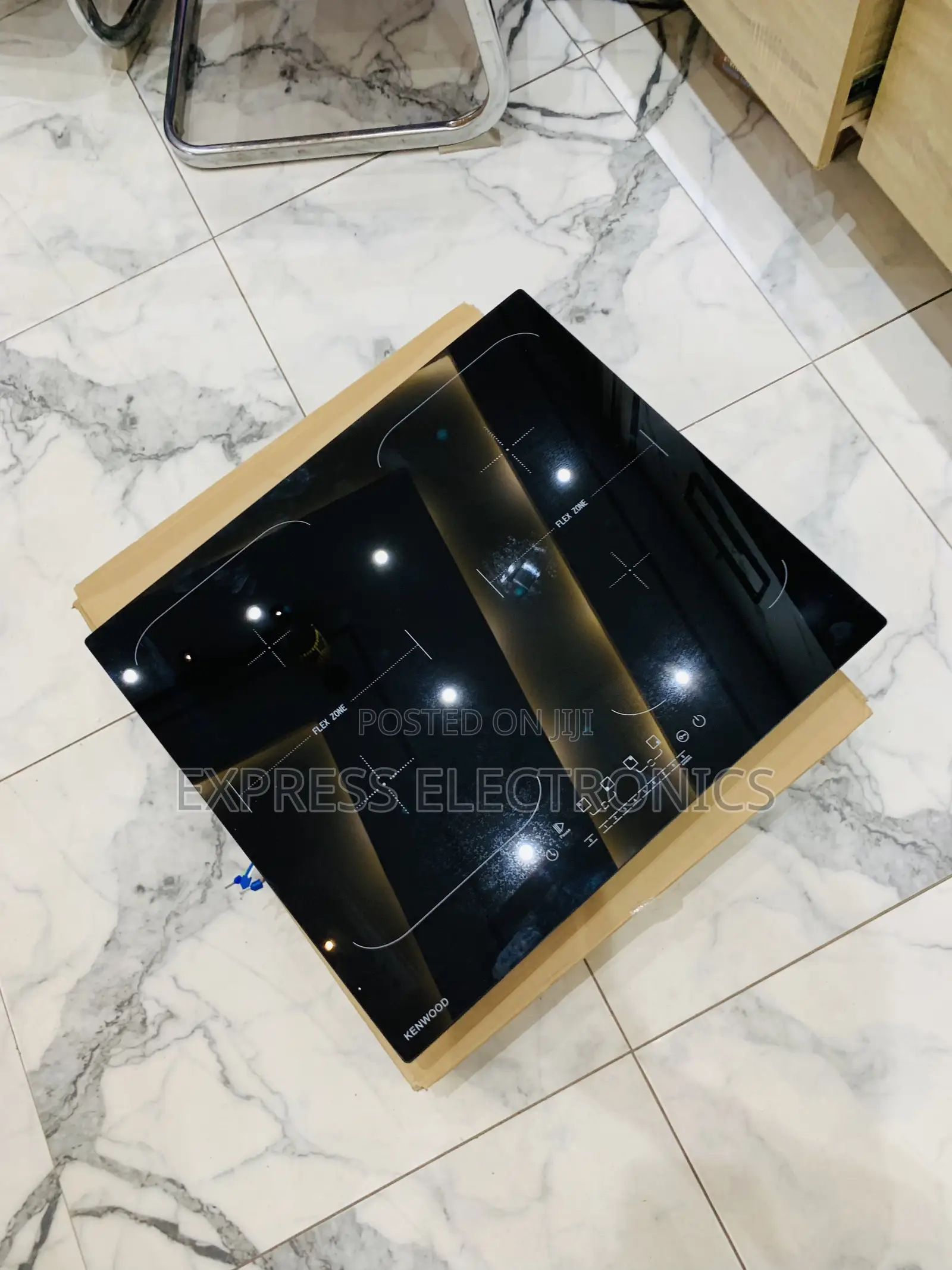 Get a New Sleek Kenwood Electric Cooker Built in 4burner