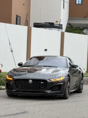 Jaguar F-Type 2021 Gray