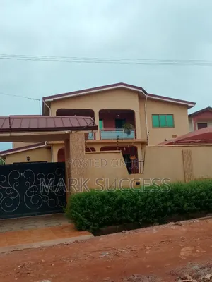 5bdrm Duplex in Bortiano for rent