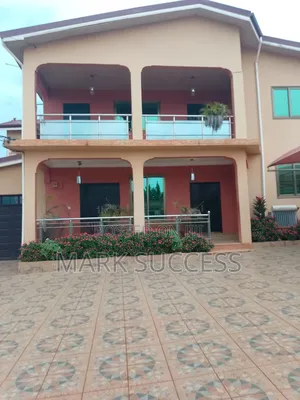 5bdrm Duplex in Bortiano for rent