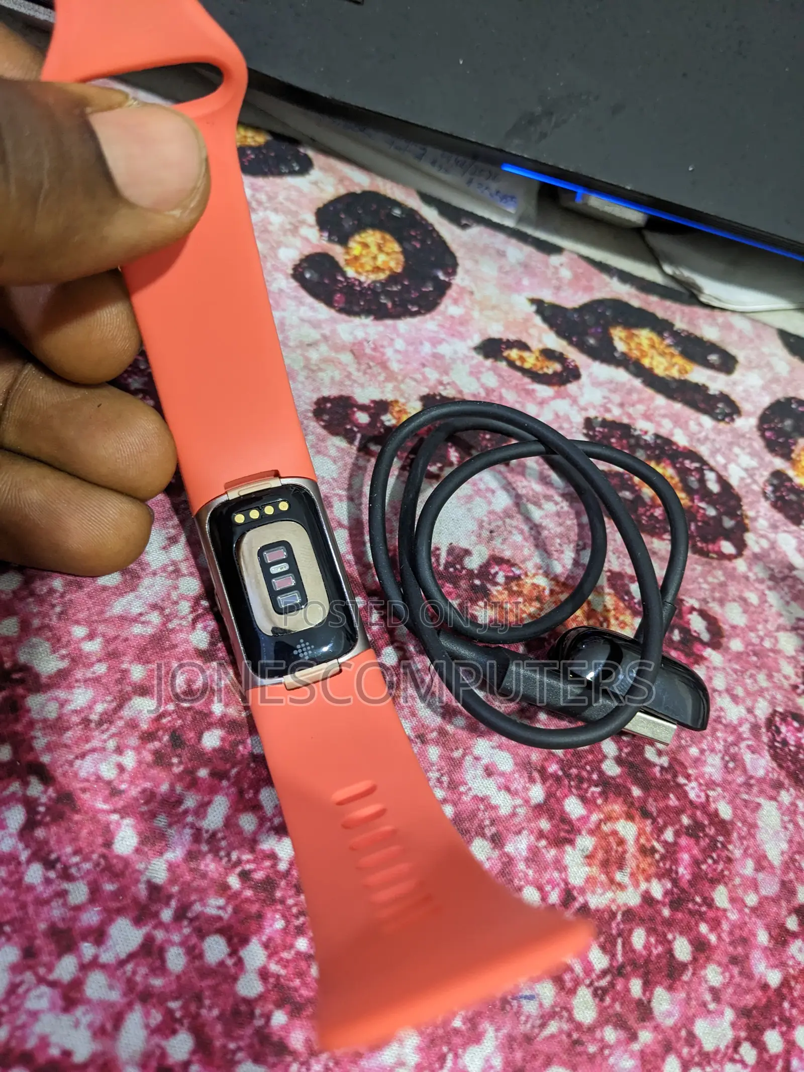 Fitbit Charge 6