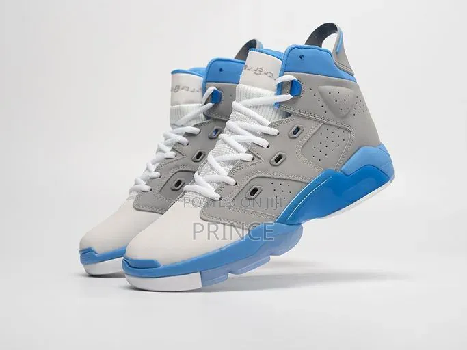 Classic Court Sneakers