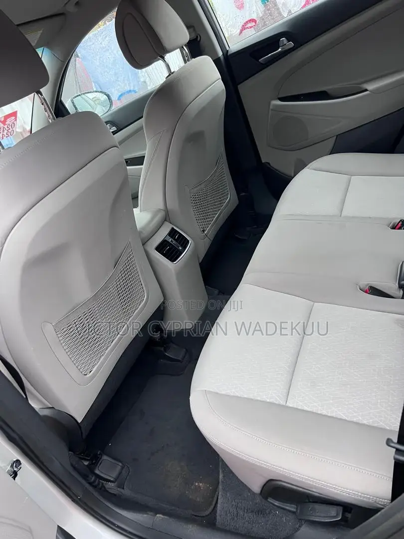 Hyundai Tucson SE FWD 2016 Gray