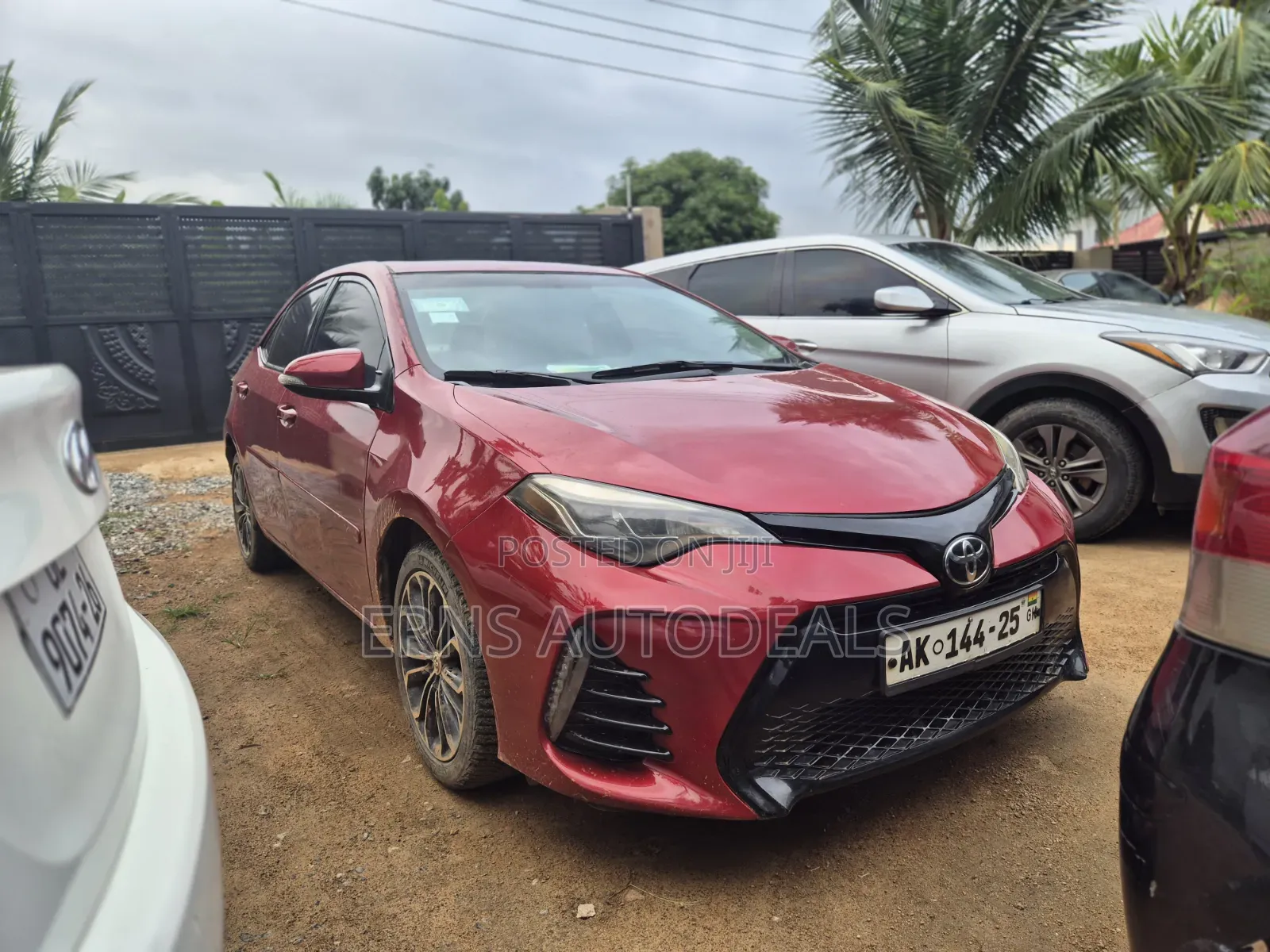 Toyota Corolla S 4dr Sedan (1.8L 4cyl CVT) 2016 Red
