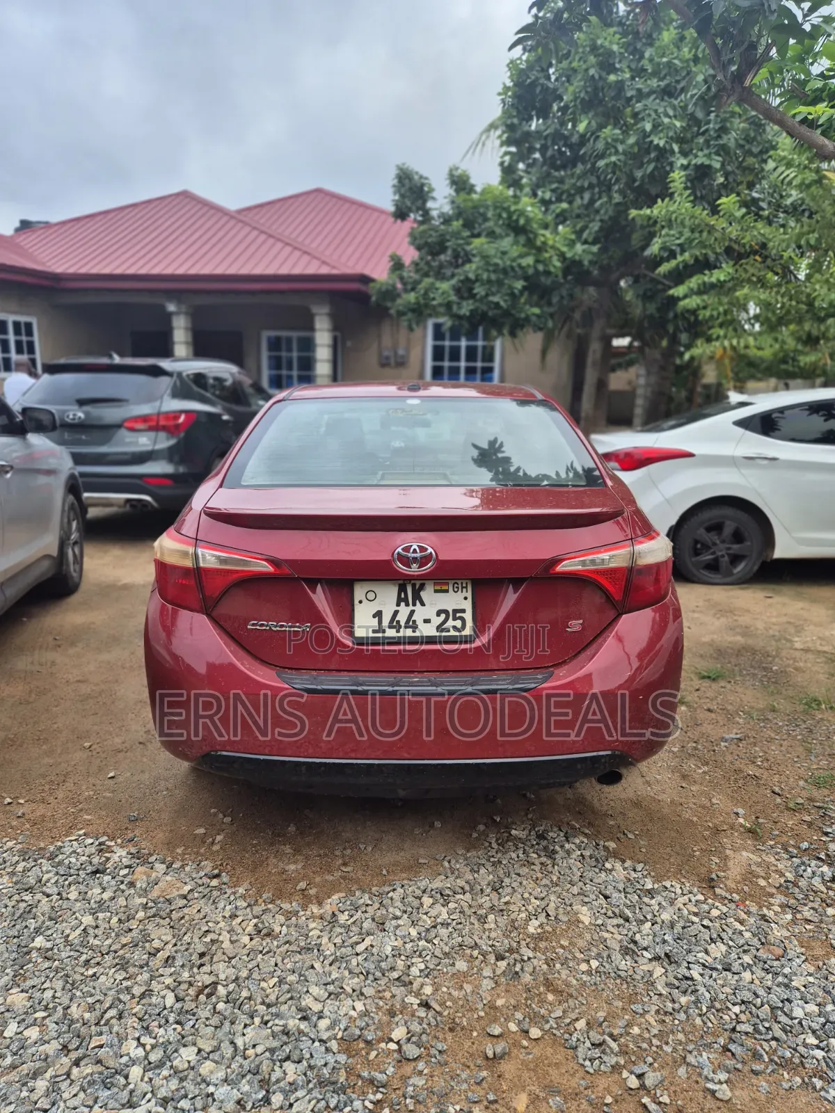 Toyota Corolla S 4dr Sedan (1.8L 4cyl CVT) 2016 Red