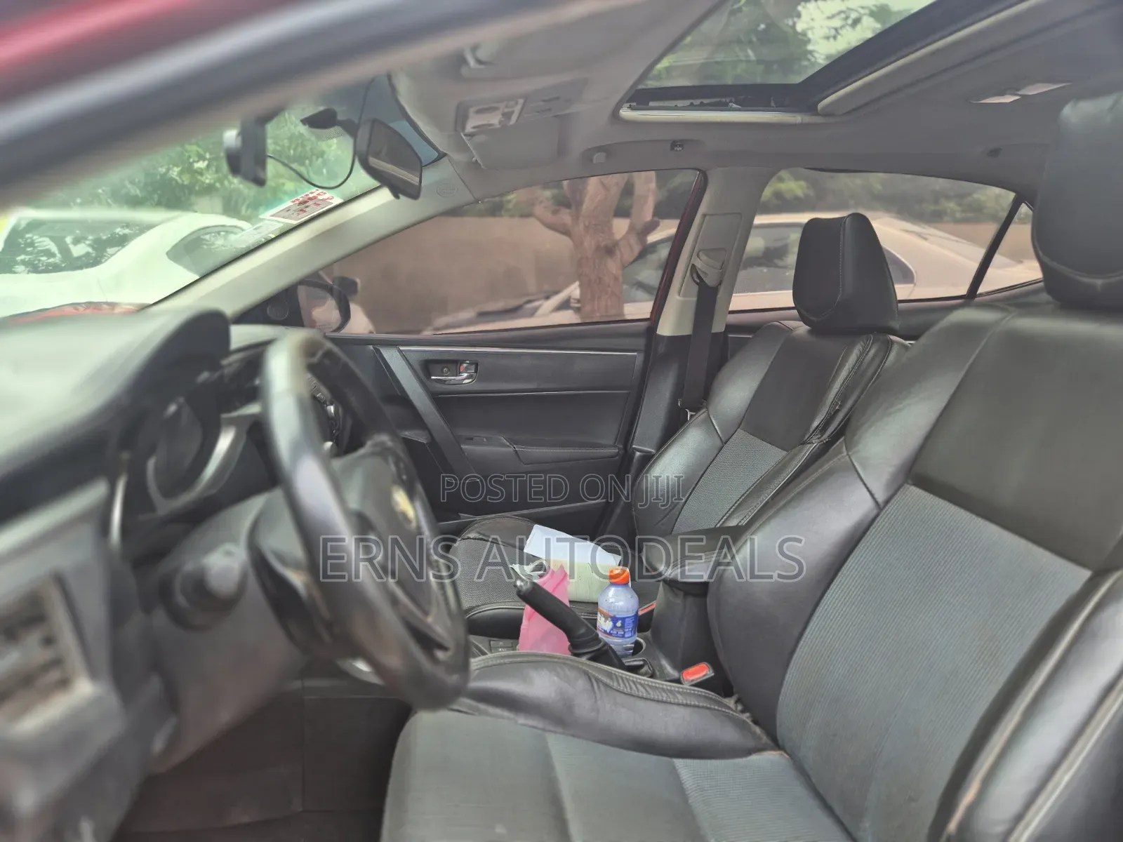 Toyota Corolla S 4dr Sedan (1.8L 4cyl CVT) 2016 Red