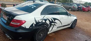 Mercedes-Benz C180 2005 White