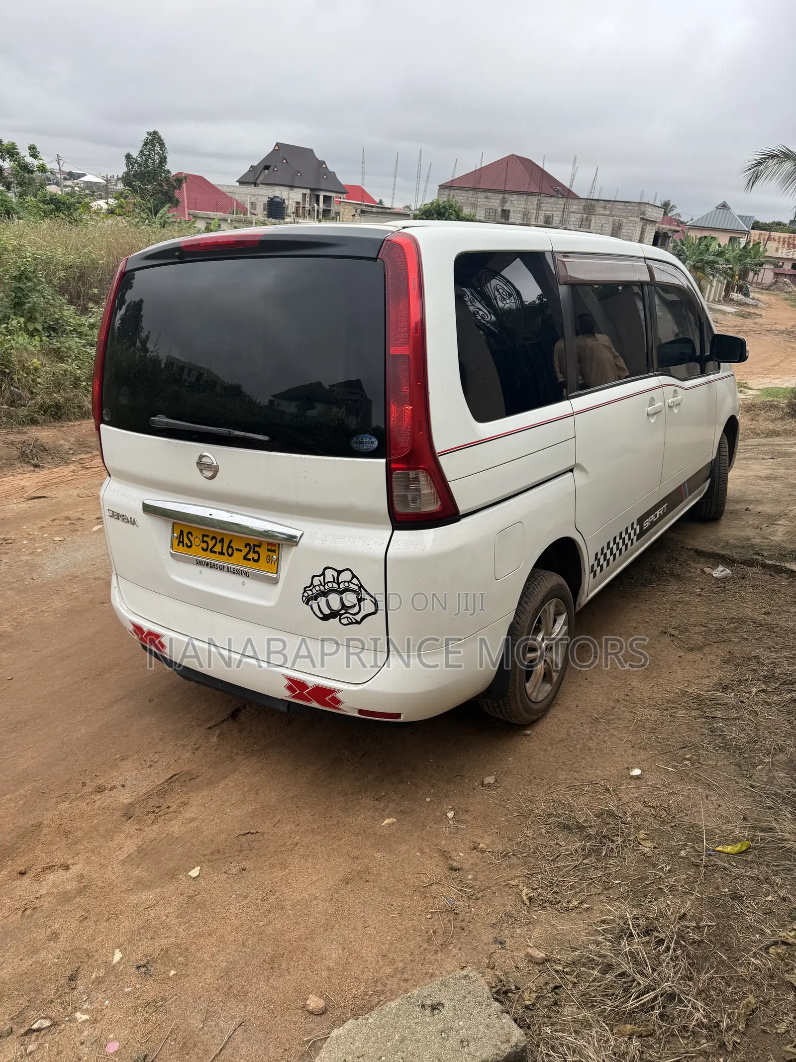 Nissan Serena 2012 White