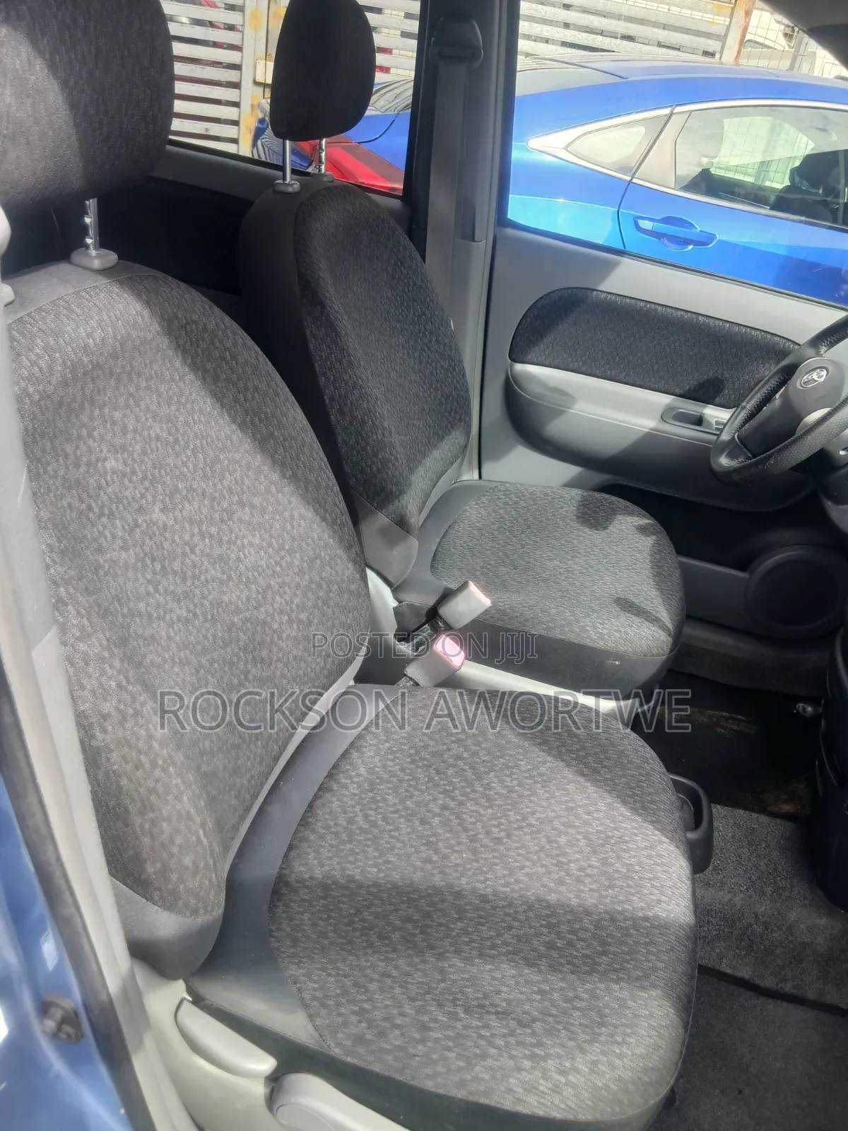 Toyota Sienta 2013 Blue