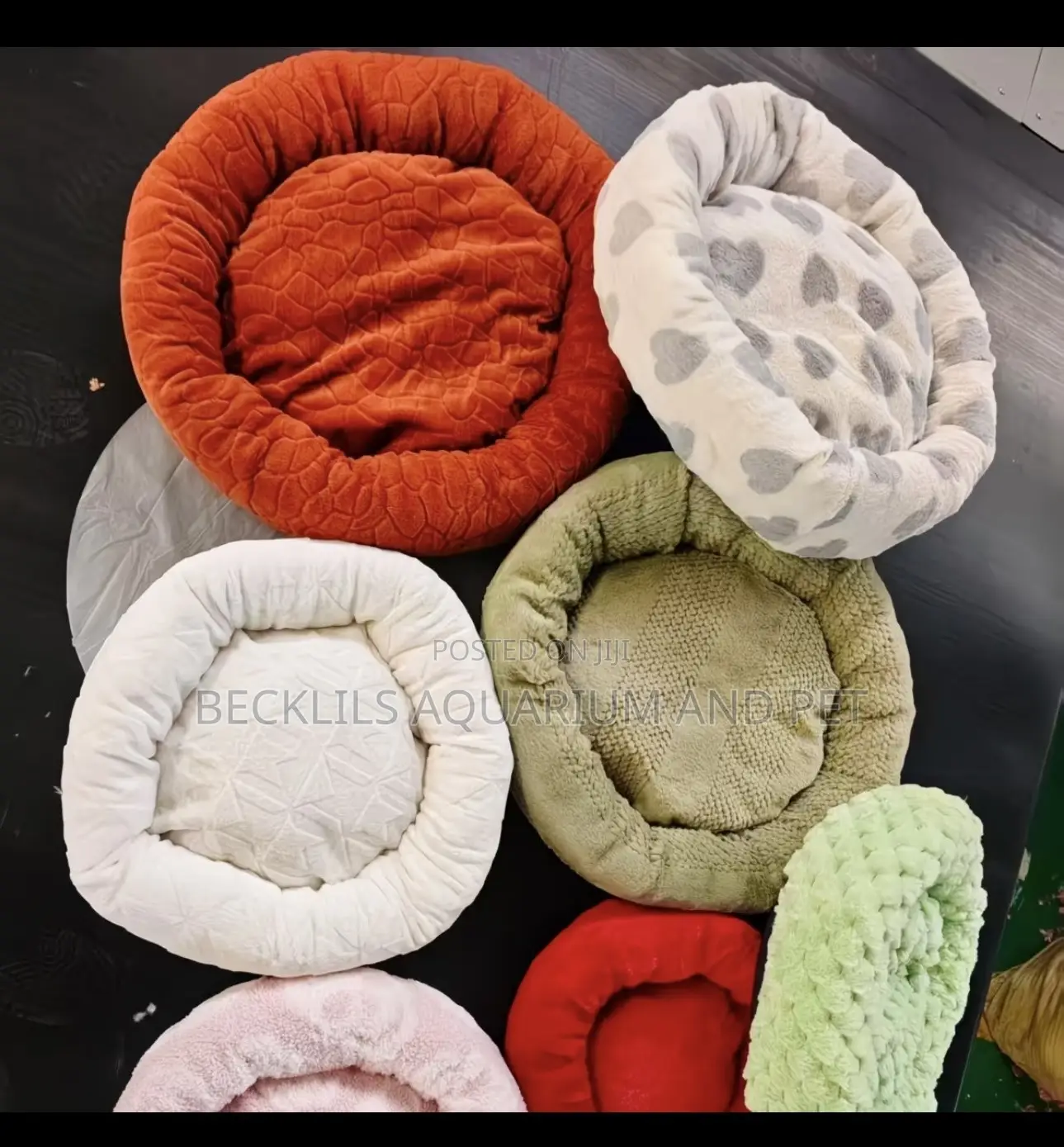 Fluffy Round Dog And Cat Bed