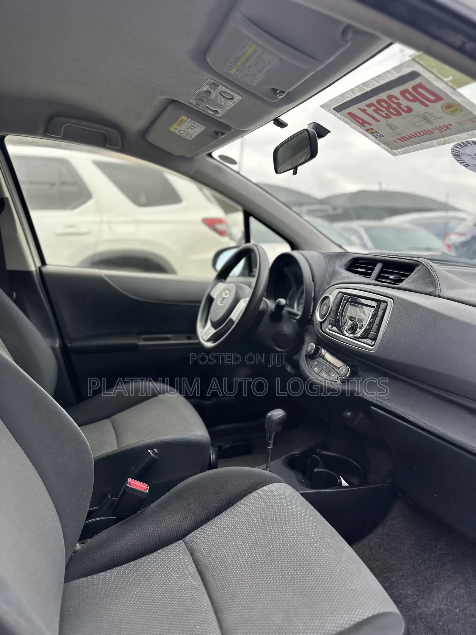 Toyota Vitz 2013 White