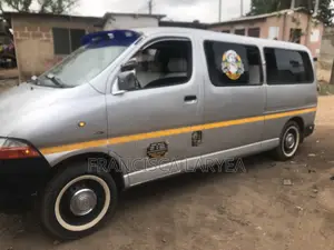 Toyota HiAce 2008 Grey