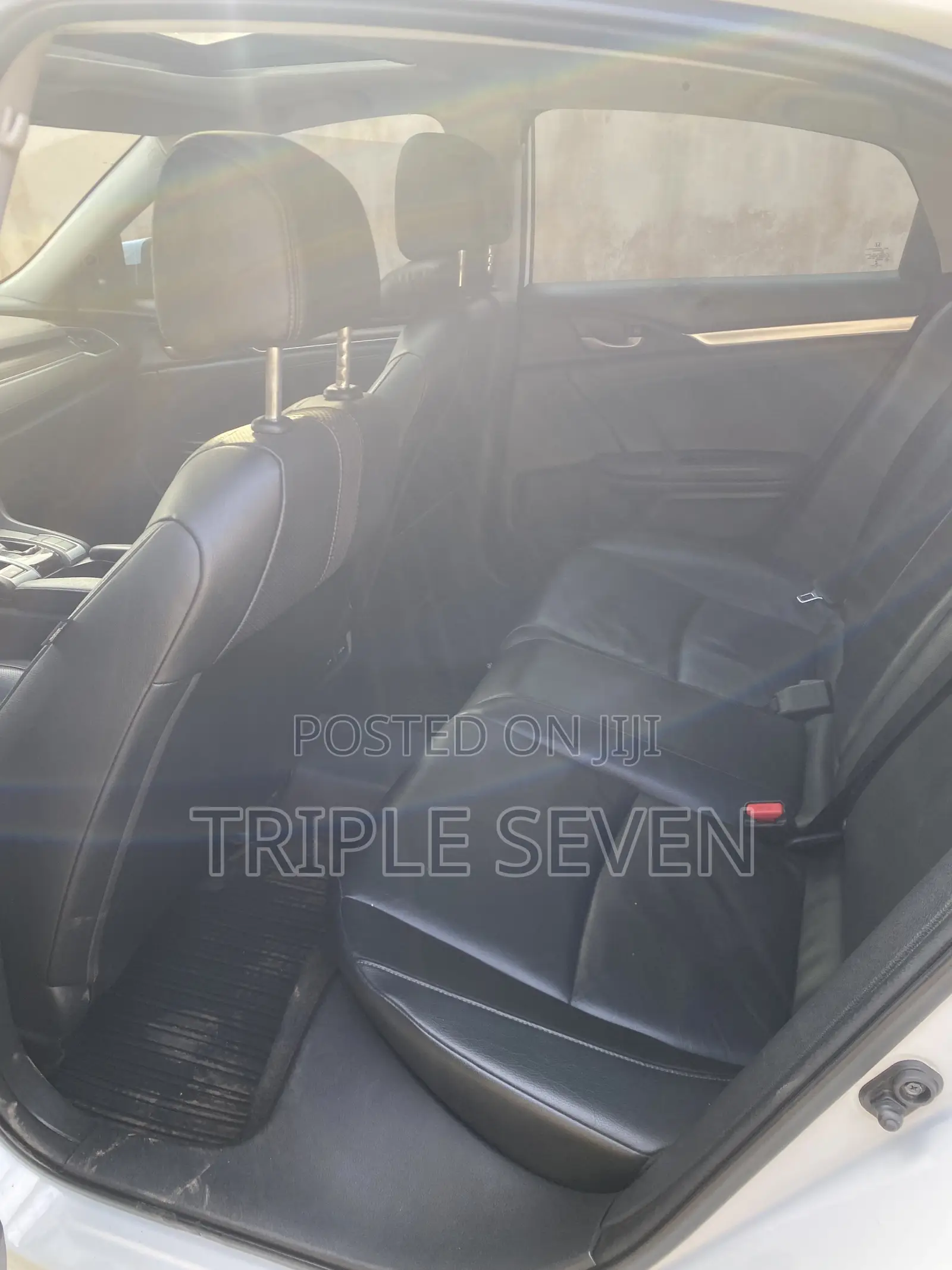 Honda Civic Touring Sedan 2019 White