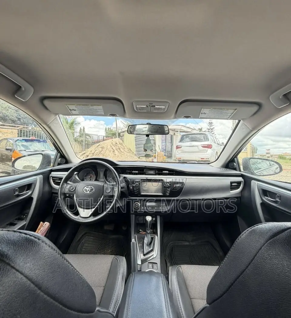 Toyota Corolla S 4dr Sedan (1.8L 4cyl CVT) 2015 Black