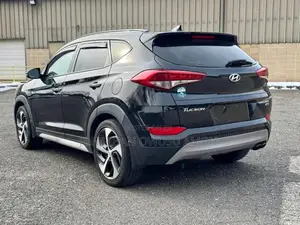 Hyundai Tucson SEL Plus AWD 2018 Black