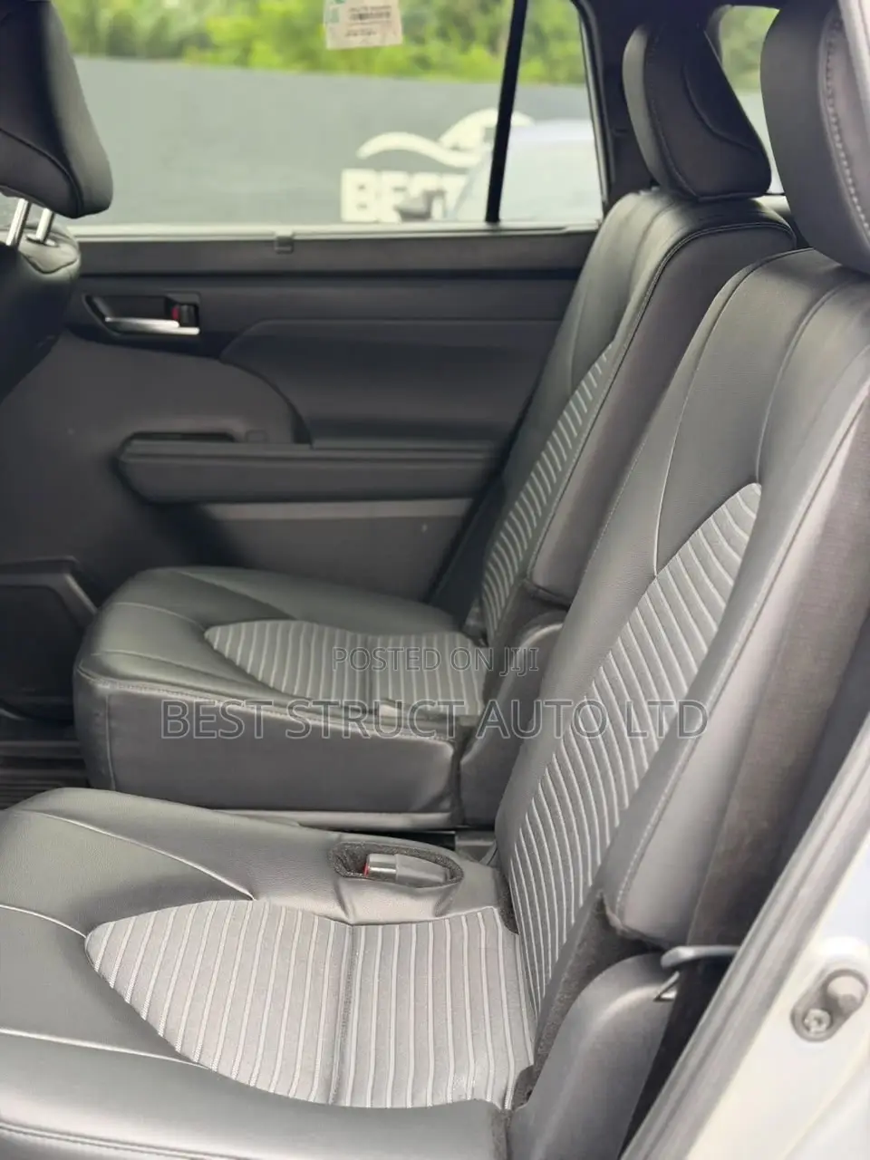 Toyota Highlander XSE AWD 2024 Silver