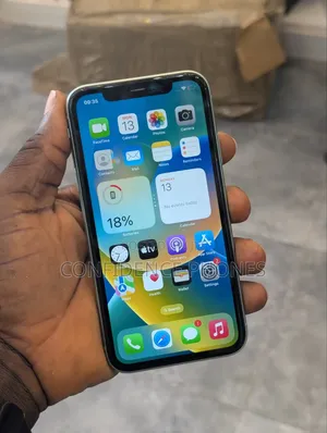 Apple iPhone 11 64 GB Green