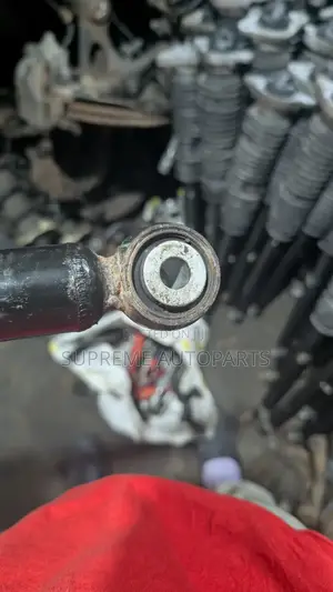 Honda Civic, CRV Back/ Rear Shocks 2017,2018,2019,2029,2022,2024