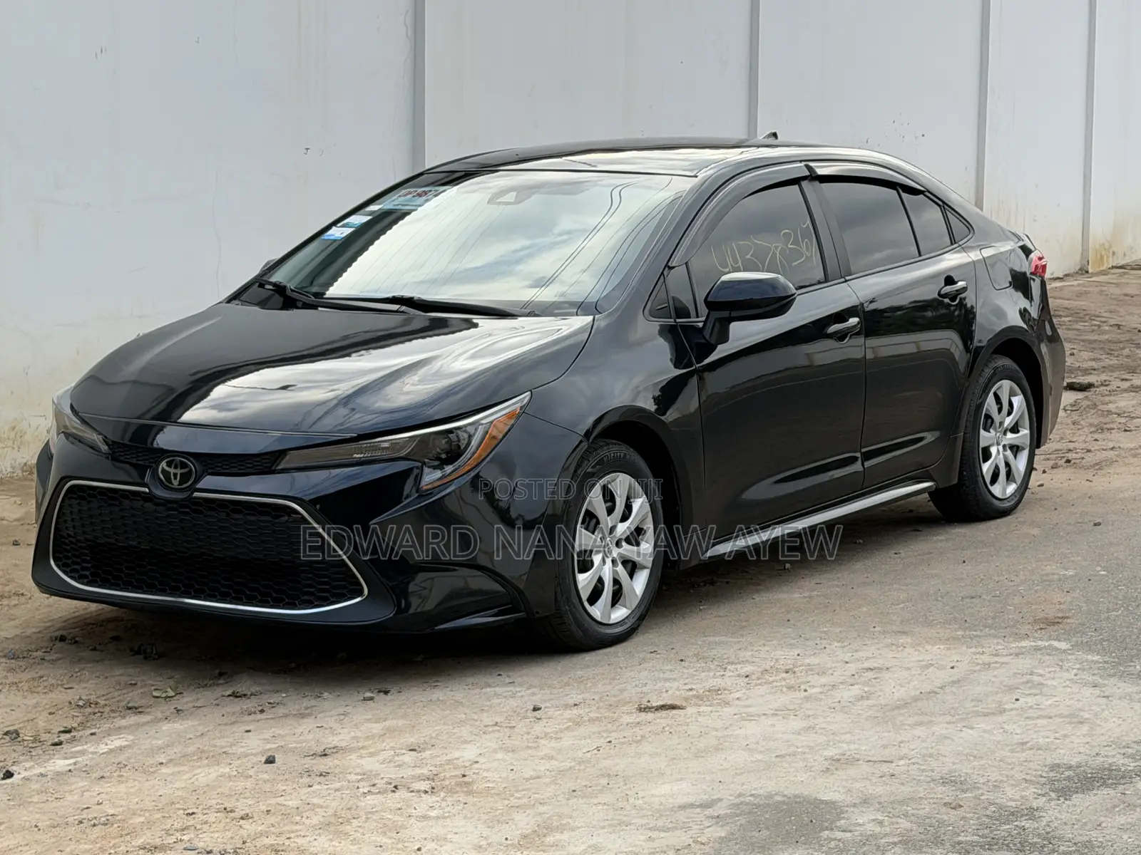 Toyota Corolla LE 2020 Black