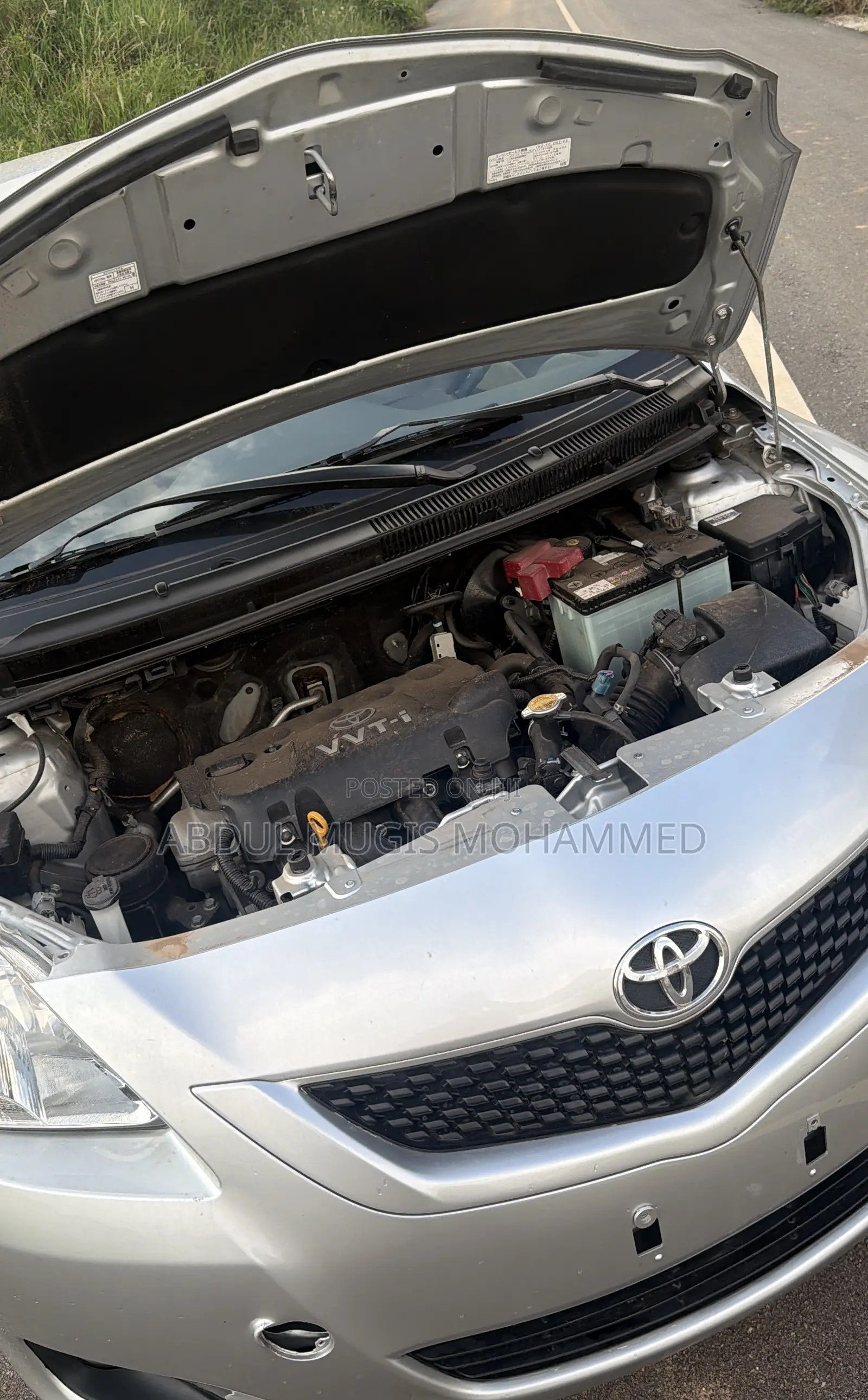 Toyota Belta 2011 Silver