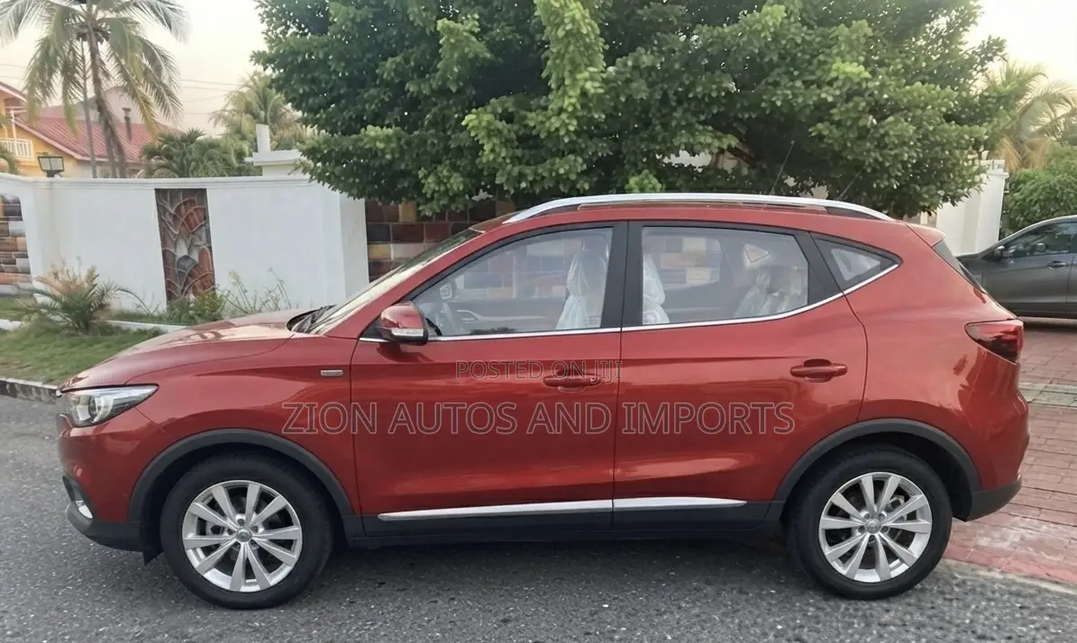 MG ZS 2017 Burgundy