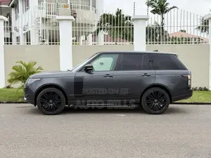 Land Rover Range Rover 3.0L V6 Supercharged HSE 2019 Gray