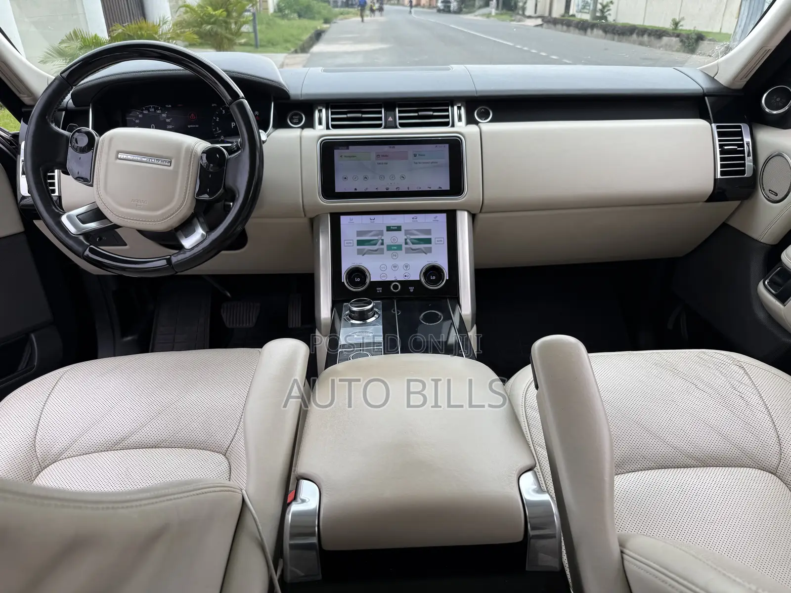 Land Rover Range Rover 3.0L V6 Supercharged HSE 2019 Gray