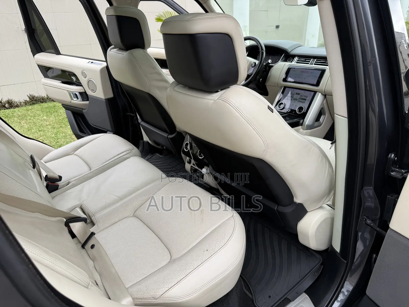 Land Rover Range Rover 3.0L V6 Supercharged HSE 2019 Gray