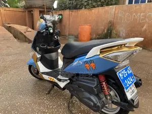 Piaggio Scooter 2015 Blue