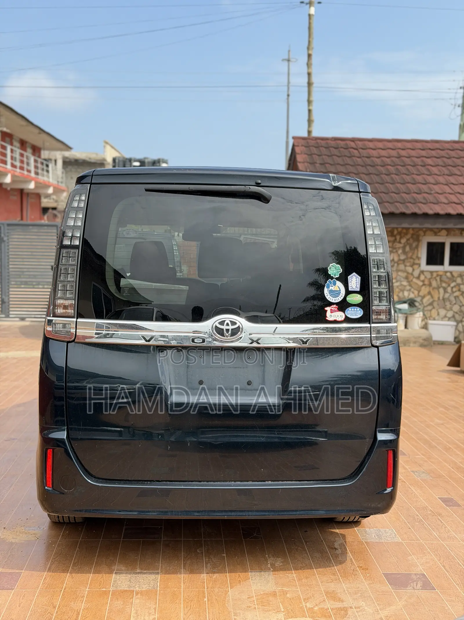 Toyota Voxy V 2WD 7-Seater 2015 Blue