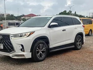 Toyota Highlander Limited 4x4 V6 (3.5L 6cyl 8A) 2018 White